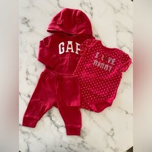 Gap - 3 Piece Baby Gap Set